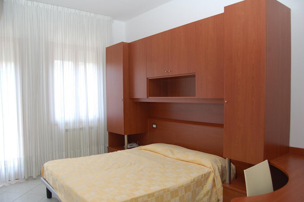 Albergo Arcobaleno Sottomarina Cameră foto